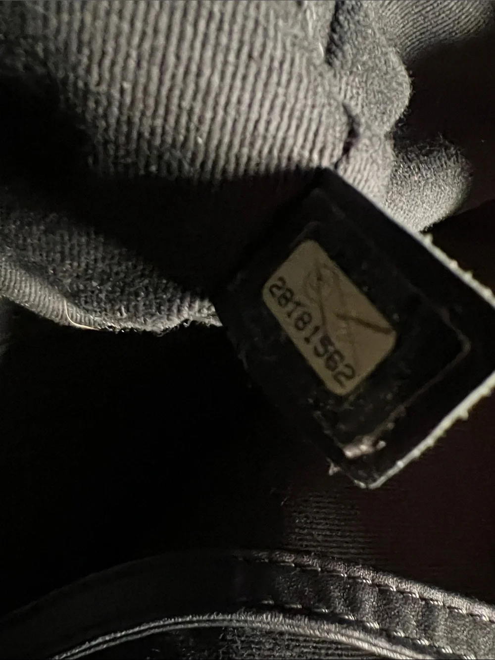 CHANEL everyday features